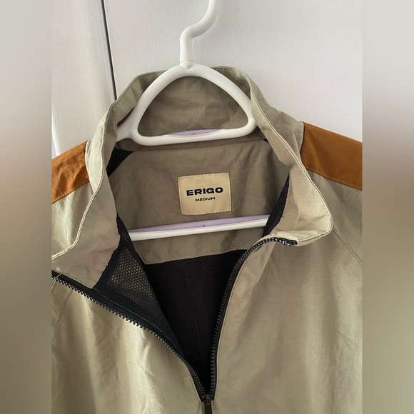 Erigo Pullover and Short Set Size M - Picture 3 of 5